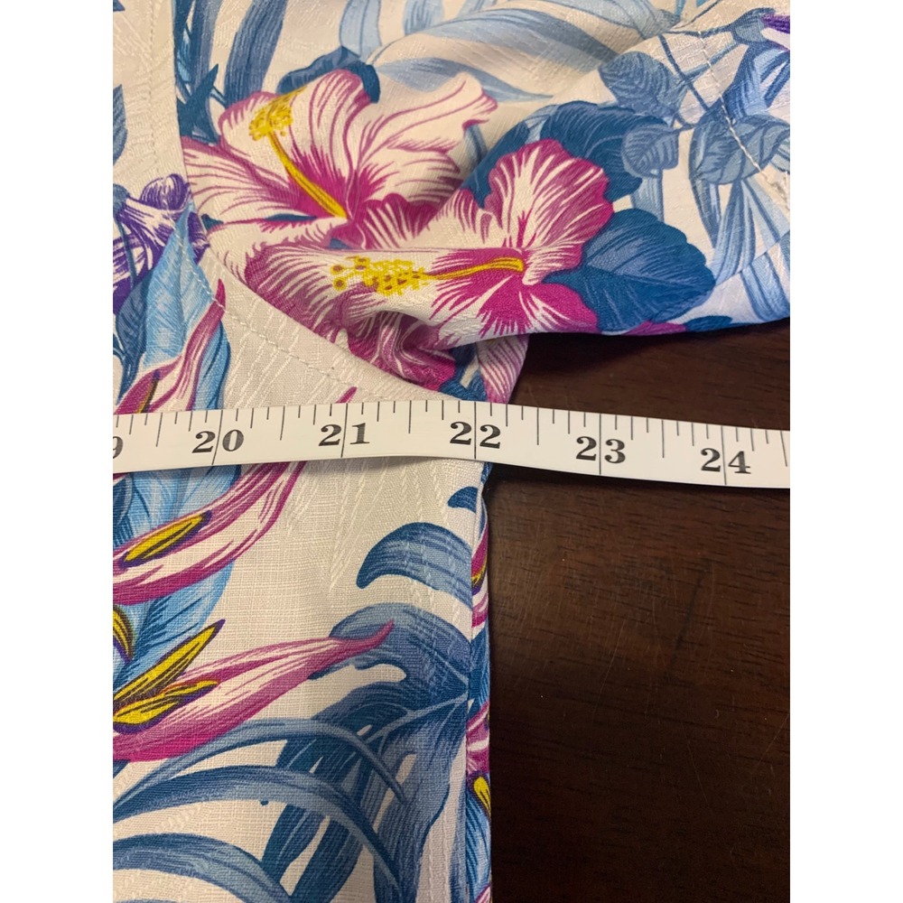 Tommy‎ Bahama  Medium 100% Silk Tropical Hibiscus Floral Camp Shirt Blue Purple - Picture 5 of 8